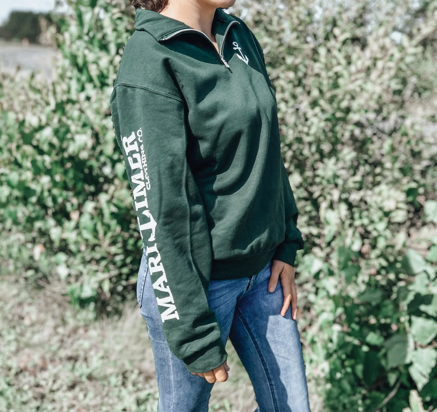 CLASSIC ANCHOR SLEEVE QUARTER ZIP